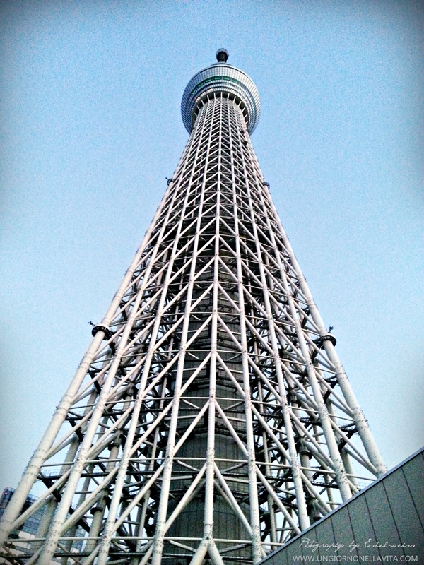 Tokyo Skytree (東京スカイツリー Tōkyō Sukaitsurī?) is a broadcasting, restaurant, and observation tower in Sumida, Tokyo, Japan. It became the tallest structure in Japan in 2010 and reached its full height of 634.0 metres (2,080 ft) in March 2011, making it the tallest tower in the world, displacing the Canton Tower, and the second tallest structure in the world after Burj Khalifa (829.8 m/2,722 ft). (Wikipedia)
